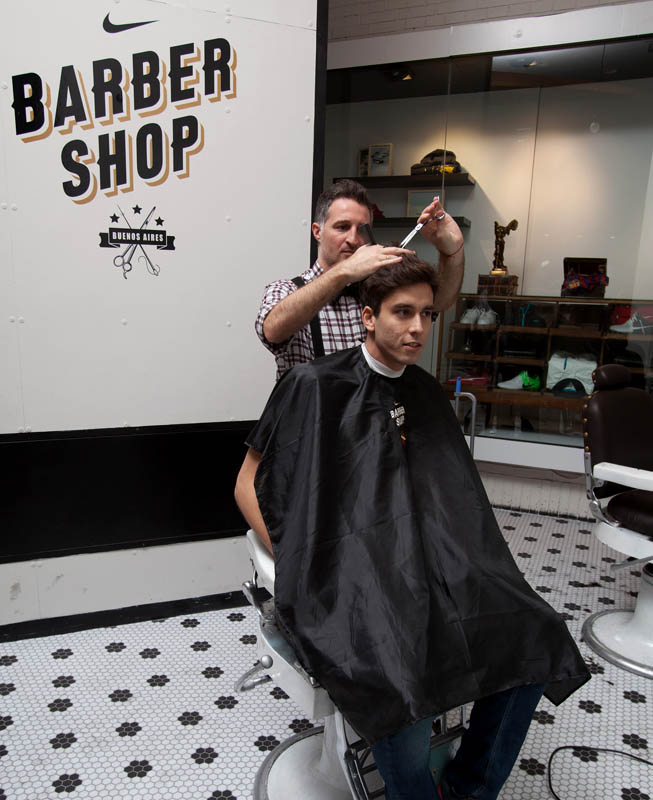 Nike Fútbol presenta Barber Shop. | y Deporte